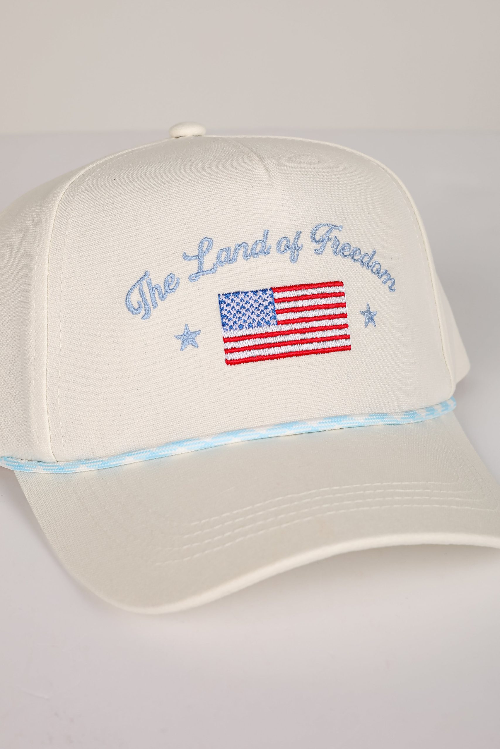 shopdressup_light_blue_freedom_hat-3.jpg